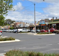 Papas Fish Shop - Pubs Melbourne