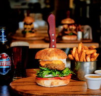 Spitfire Restaurant and Grill - Pubs Melbourne