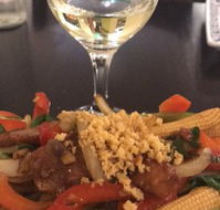 Emerald Thai Restaurant - Pubs Melbourne