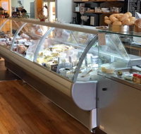 Farmhouse Deli and Cafe - Pubs Melbourne