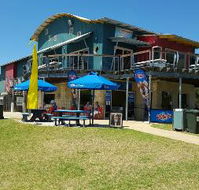 Surf Club Cafe - Pubs Melbourne