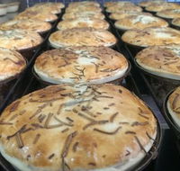 The Crusty Loaf Bakery - Pubs Melbourne