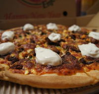 Nyojo's Pizza - Pubs Melbourne