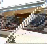 Hopetoun Cafe - Pubs Melbourne