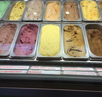 Riviera Ice Cream Parlour - Pubs Melbourne