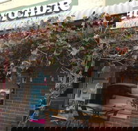 Wellington's Butchers and Cafe - Pubs Melbourne
