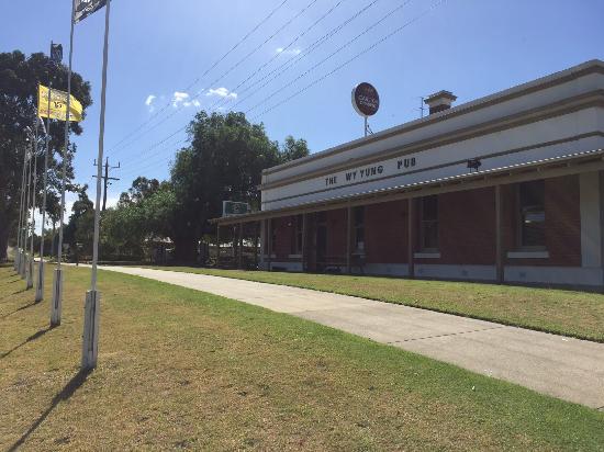 Nilma North VIC Pubs Melbourne