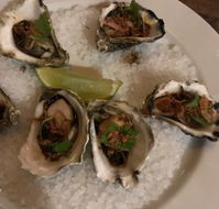 The Gunyah Restaurant at Paper Bark Camp - Pubs Melbourne