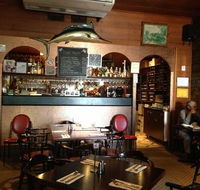 Tony's Italian Restaurant - Pubs Melbourne