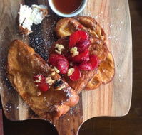 Spot Pea - Pubs Melbourne