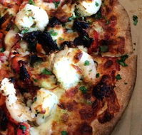 Crust Gourmet Pizza - Pubs Melbourne