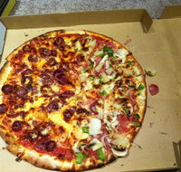 Joe's Pizza Parlour - Pubs Melbourne