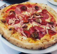 Fillippo's at Moorebank Hotel - Pubs Melbourne