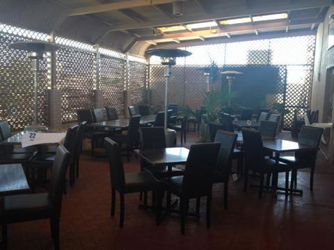 Albany's Indian Tandoori Restaurant - Pubs Melbourne 0