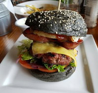 Thredbo Burger Bar - Pubs Melbourne