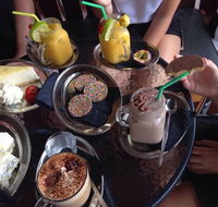 Country Palings Petals and Pots Cafe - Pubs Melbourne