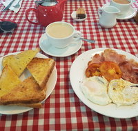 Roses Ice Cream Parlour and Cafe' - Pubs Melbourne