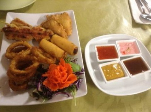Tong's Thai Restaurant - Pubs Melbourne 0