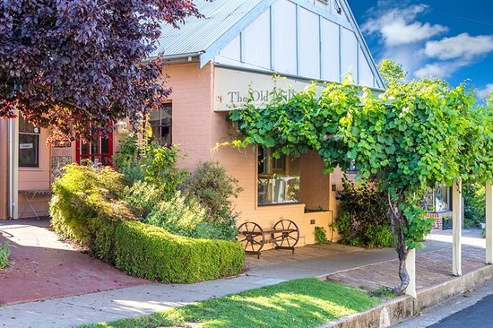 Tallwood NSW Pubs Melbourne