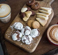 Grandma's At The Farm - Pubs Melbourne