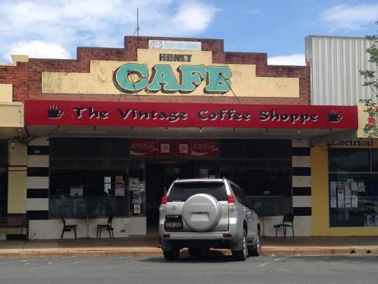 Pleasant Hills NSW Pubs Melbourne