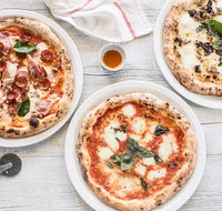 Trecento Woodfired Pizzeria  Bar - Pubs Melbourne