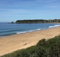 Waves at Blackhead - Pubs Melbourne