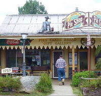 Bemboka Pie Shop - Pubs Melbourne