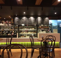 Oliver Brown Manuka - Pubs Melbourne