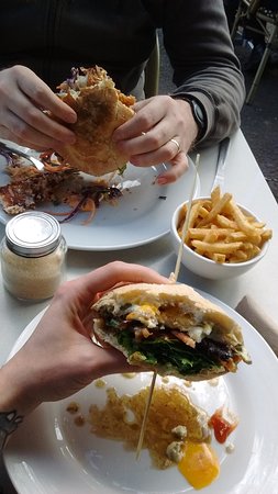 Two Hands - Pubs Melbourne 0