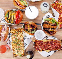 Between 2 Buns - Altona - Pubs Melbourne