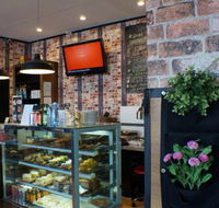 Cafe Okrich - Pubs Melbourne