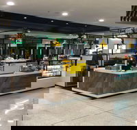 La Society Cafe - Pubs Melbourne