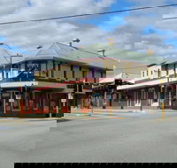 Secret Begining cafe - Pubs Melbourne