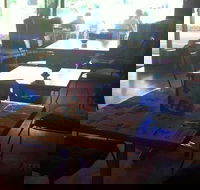 Anna's Shop Around the Corner - Pubs Melbourne