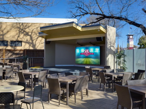 Swan Hill Club - Pubs Melbourne 1