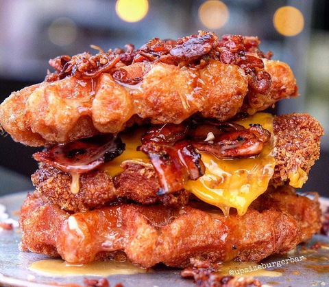Upsize Burger Bar - Pubs Melbourne 0
