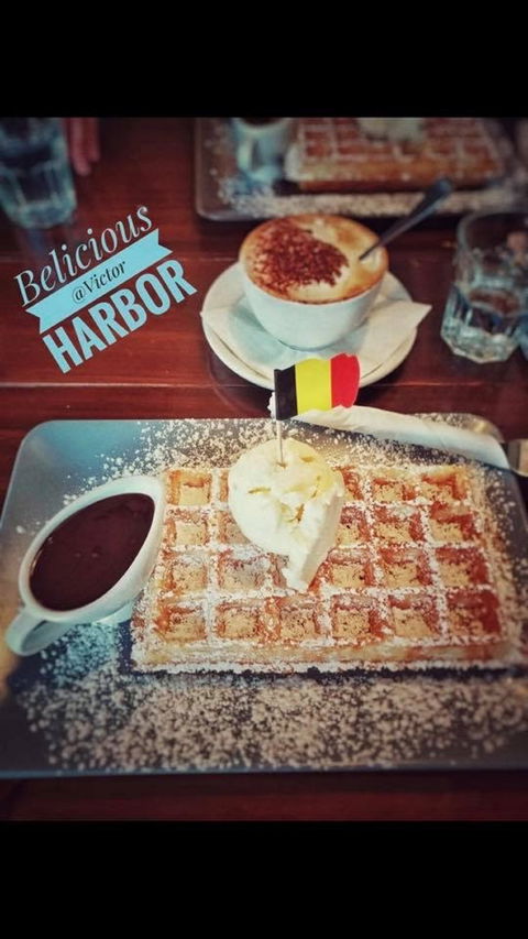 Belicious Waffle House And Tea Room - Pubs Melbourne 0