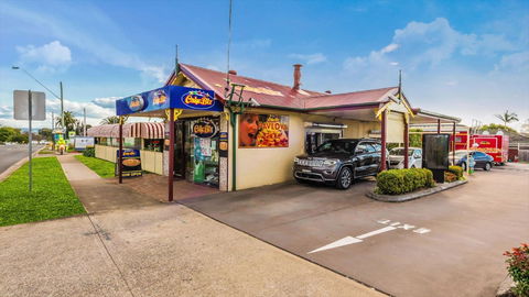 Cake Biz - Pubs Melbourne 0