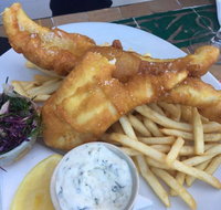 Hotel Ravesi's - Pubs Melbourne