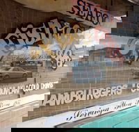 Paul's For Fish - Pubs Melbourne