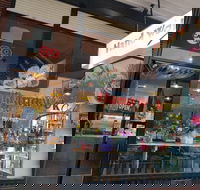 PM's Cafe - Pubs Melbourne