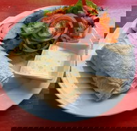 Braisen Hussy Garden Cafe - Pubs Melbourne