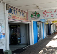 Country Fried Chicken - Biota Takeaway - Inala - Pubs Melbourne