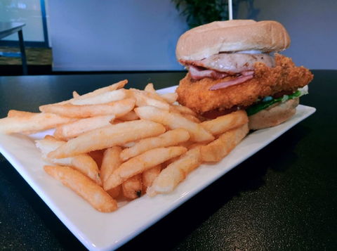 Bellevue Hotel - Pubs Melbourne 0