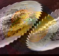 Ampersand Coffee and Food - Pubs Melbourne