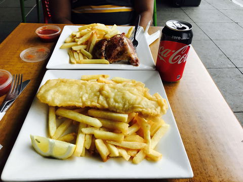 Beach Box Cafe - Pubs Melbourne 0