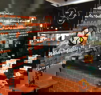 Pizza Capers - Chatswood - Springwood - Pubs Melbourne