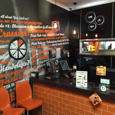 Pizza Capers - Chatswood - Springwood - Pubs Melbourne 0