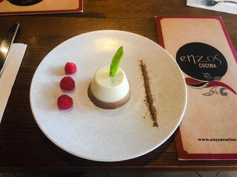 Enzo's Cucina - Chipping Norton - Pubs Melbourne 0
